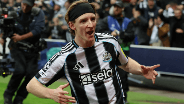 newcastle-gordon-livramento-back-vs-city